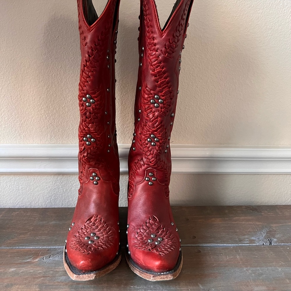 Lane Cowgirl Boots
